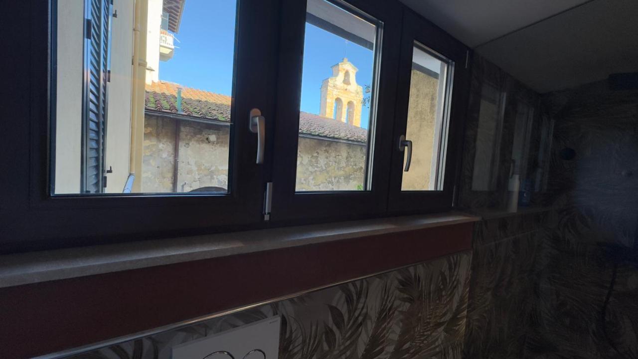 Suite Stylish & Cozy Apartment In The Heart Of 피렌체 외부 사진
