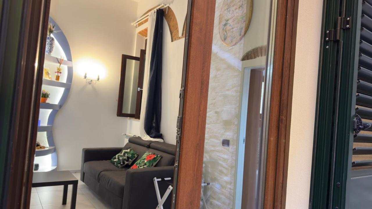 Suite Stylish & Cozy Apartment In The Heart Of 피렌체 외부 사진